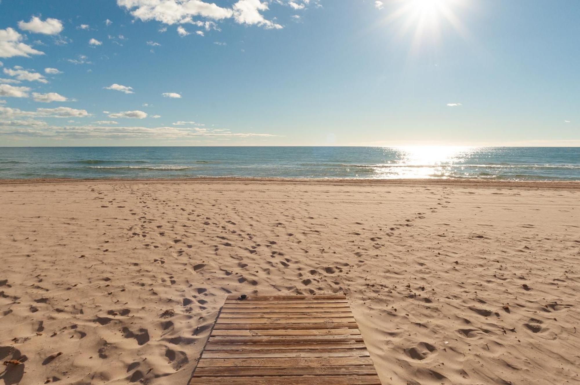 Sohosuites Campello Beach El Campello Kültér fotó