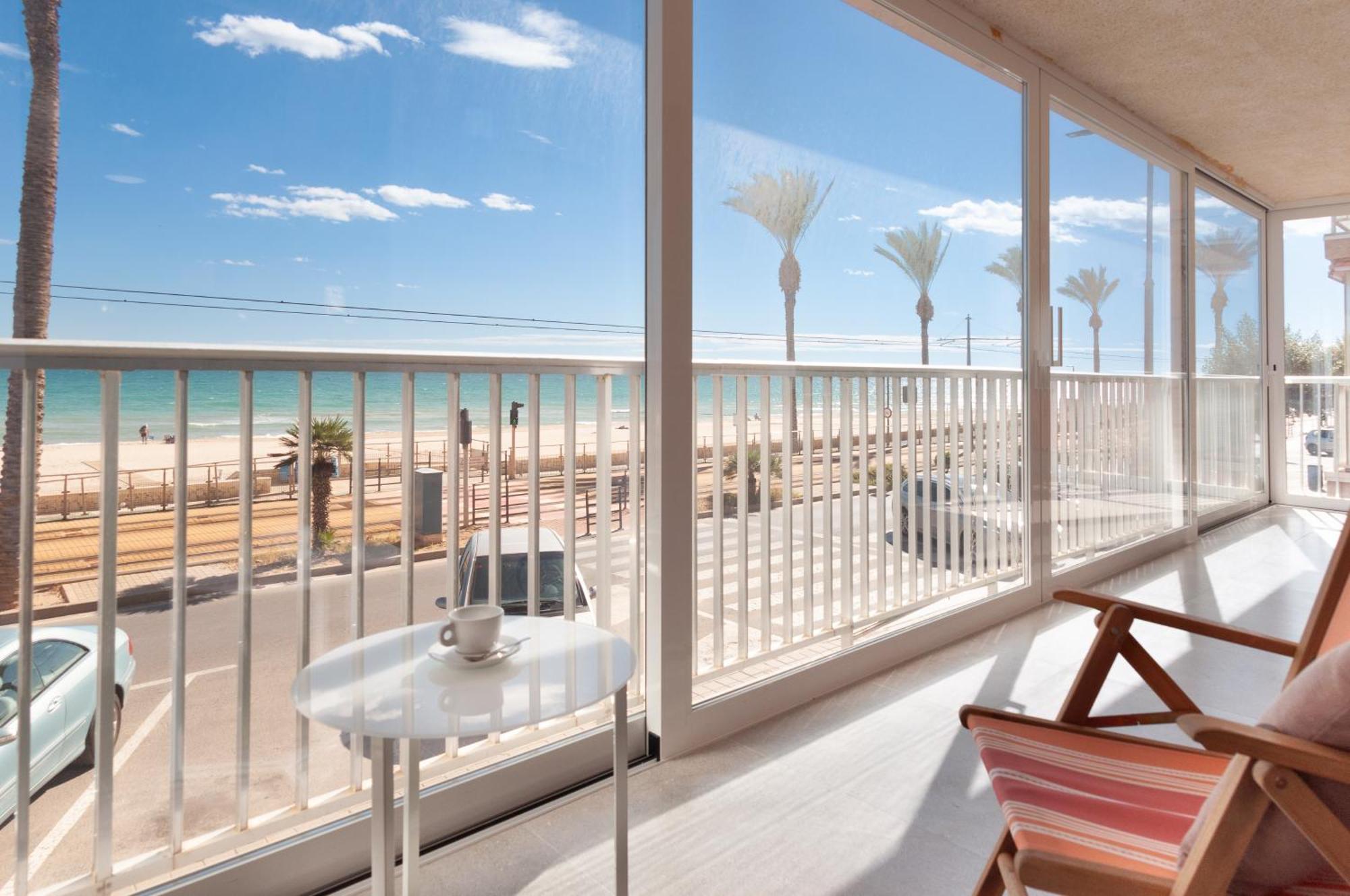 Sohosuites Campello Beach El Campello Kültér fotó